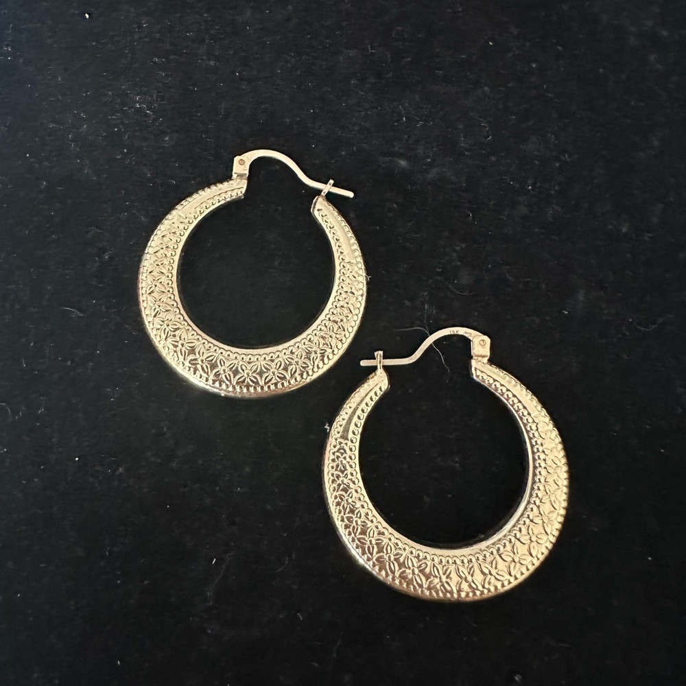 Michael Anthony 14k Hoop Earrings